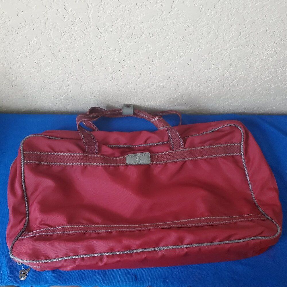 VTG Gloria Vanderbilt Maroon Travel Bag Lightweight Carry On Luggage